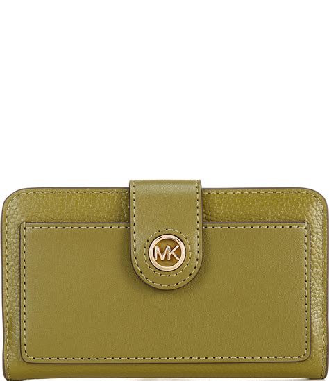 MICHAEL Michael Kors CHARM TAB BIFOLD 